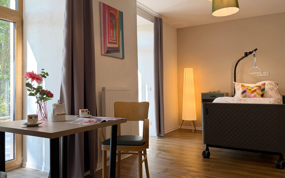 live-new-life-care-home