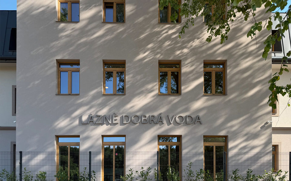 live-new-life-care-home